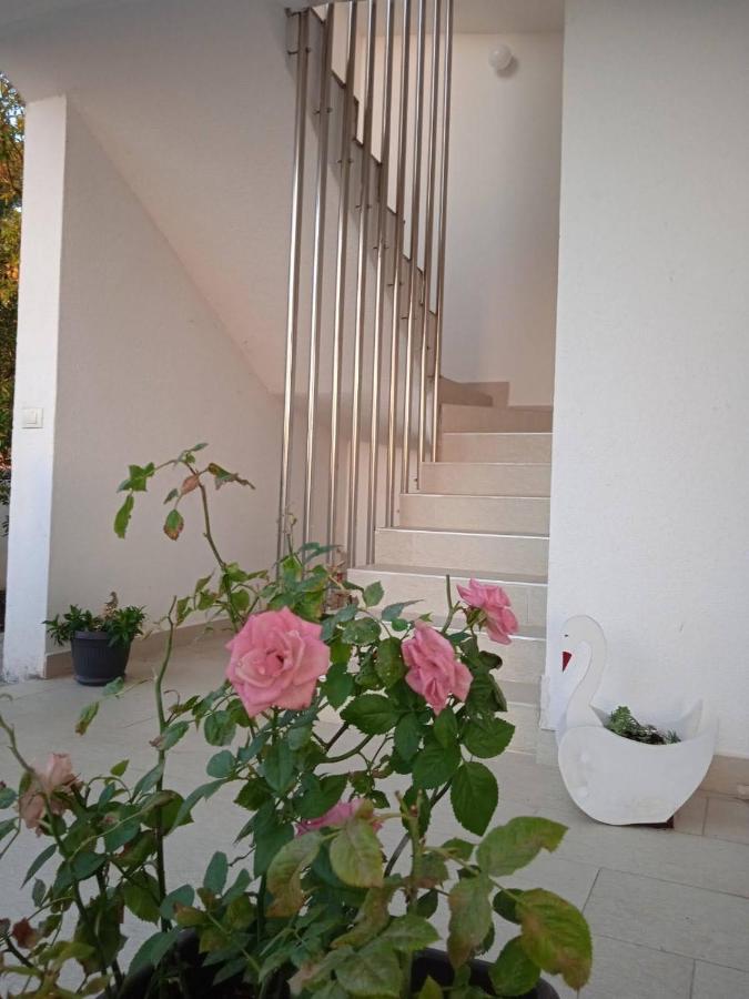 Villa Blanca ツァヴタット エクステリア 写真